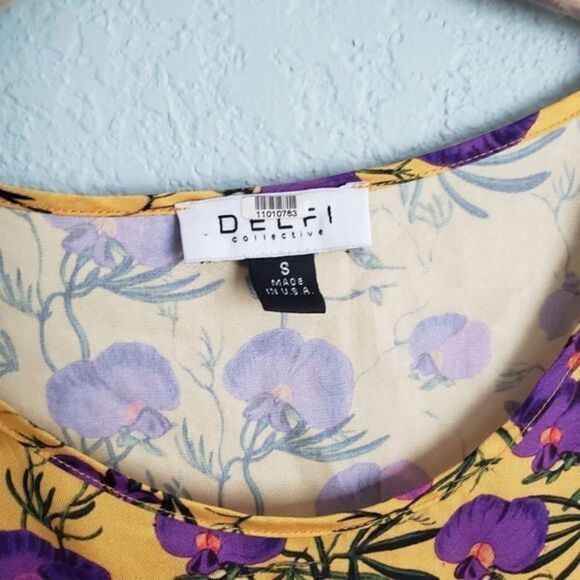 Delfi Yellow Floral Ruffle Sleeve Blouse - Picture 6 of 7